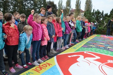 malovani-na-chodniku-zs-pardubice-stankova