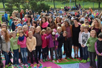 malovani-na-chodniku-zs-pardubice-stankova