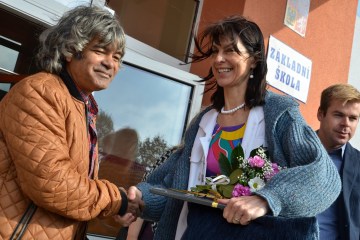 malovani-na-chodniku-zs-pardubice-stankova