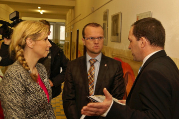 navsteva-ministryne-kateriny-valachove-v-pardubickem-kraji