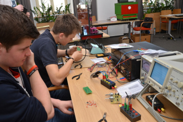 prezentace-spse-pardubice-elektronika-vsude-kolem-nas-2018