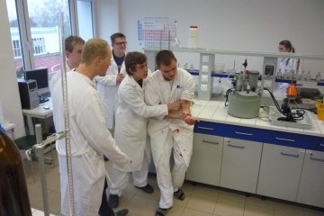 specialni-technohratky-2014-pro-vychovne-a-karierni-poradce-ve-stredni-prumyslove-skole-chemicke-pardubice