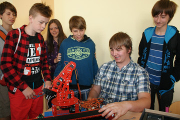 technohratky-2014-ve-stredni-skole-umeleckoprumyslove-usti-nad-orlici