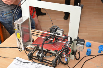 technohratky-2015-ve-stredni-prumyslove-skole-elektrotechnicke-a-vyssi-odborne-skole-pardubice