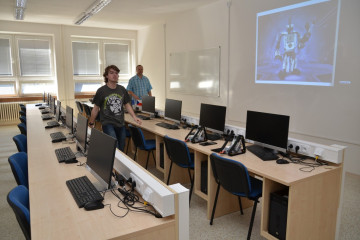 technohratky-2015-ve-stredni-prumyslove-skole-elektrotechnicke-a-vyssi-odborne-skole-pardubice