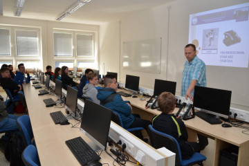 technohratky-2015-ve-stredni-prumyslove-skole-elektrotechnicke-a-vyssi-odborne-skole-pardubice