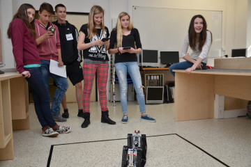 technohratky-2015-ve-stredni-prumyslove-skole-elektrotechnicke-a-vyssi-odborne-skole-pardubice
