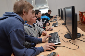 technohratky-2015-ve-stredni-prumyslove-skole-elektrotechnicke-a-vyssi-odborne-skole-pardubice