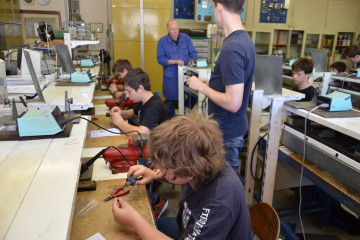 technohratky-2015-ve-stredni-prumyslove-skole-elektrotechnicke-a-vyssi-odborne-skole-pardubice
