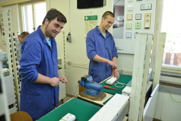 technohratky-2015-ve-stredni-prumyslove-skole-elektrotechnicke-a-vyssi-odborne-skole-pardubice