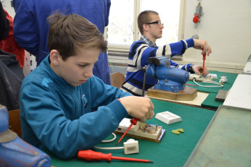 technohratky-2015-ve-stredni-prumyslove-skole-elektrotechnicke-a-vyssi-odborne-skole-pardubice
