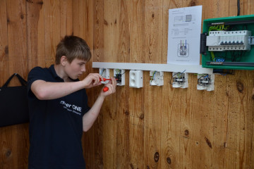 technohratky-2015-ve-stredni-prumyslove-skole-elektrotechnicke-a-vyssi-odborne-skole-pardubice