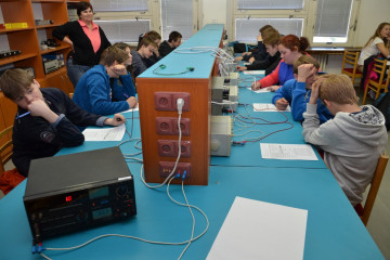 technohratky-2015-ve-stredni-prumyslove-skole-elektrotechnicke-a-vyssi-odborne-skole-pardubice