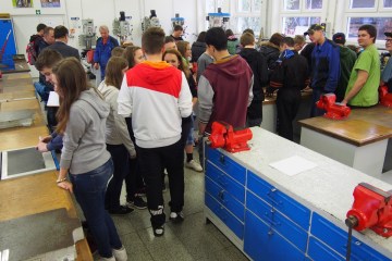 technohratky-2015-ve-stredni-skole-automobilni-usti-nad-orlici
