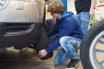 technohratky-2015-ve-stredni-skole-automobilni-usti-nad-orlici