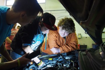 technohratky-2015-ve-stredni-skole-automobilni-v-holicich