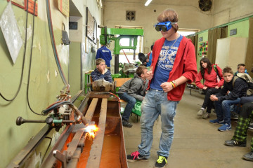 technohratky-2015-ve-strednim-odbornem-ucilisti-opravarenskem-kraliky