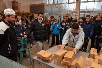 technohratky-2015-ve-strednim-odbornem-ucilisti-plynarenskem-pardubice