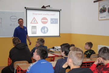 technohratky-2018-ve-strednim-odbornem-ucilisti-opravarenskem-kraliky
