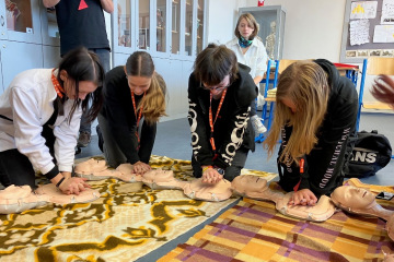 zdravohratky-2022-ve-stredni-zdravotnicke-skole-pardubice