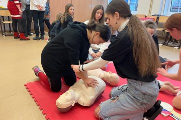 zdravohratky-2022-vyssi-odborna-skola-a-stredni-skola-zdravotnicka-a-socialni-usti-nad-orlici