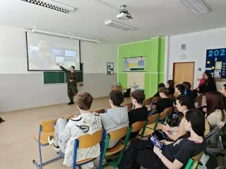 1F9D8CCC-DA4D-40CA-8EEE-4F17BE15B6F9