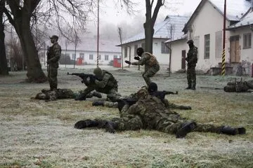 09-Ukazka-sebeobrany-v-podani-zaku-VSS-a-VOS-MO