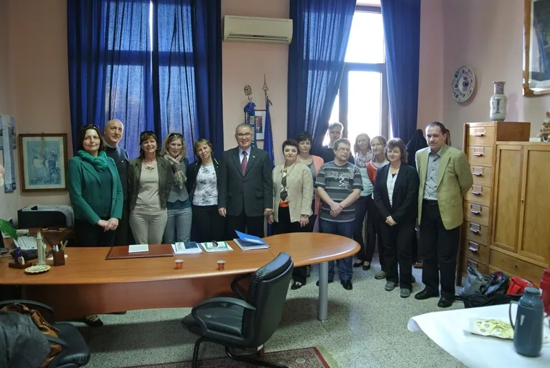 Reprezentace Pardubického kraje a&nbsp;krajských škol na pracovní cestě v&nbsp;Itálii v&nbsp;rámci projektu Comenius Regio
