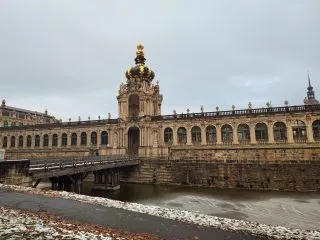 410289689_795325102607089_727181377606842374_n