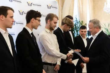 HK_Diplomy33-–-kopie