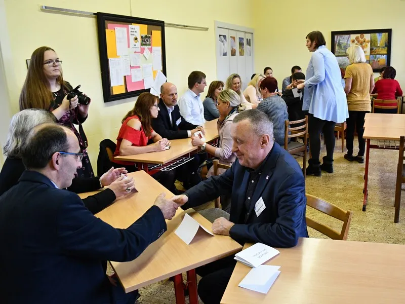 Konference na choceňské obchodní akademii měla vysokou úroveň