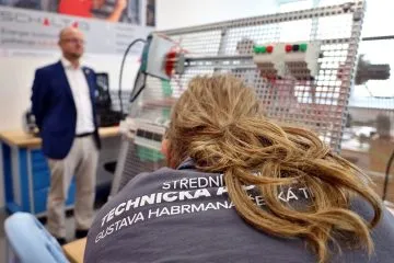 06 Stredni skola technicka …