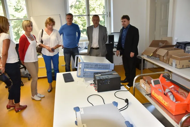 Fakulta elektrotechniky a&nbsp;informatiky přivítala pedagogy ze středních škol