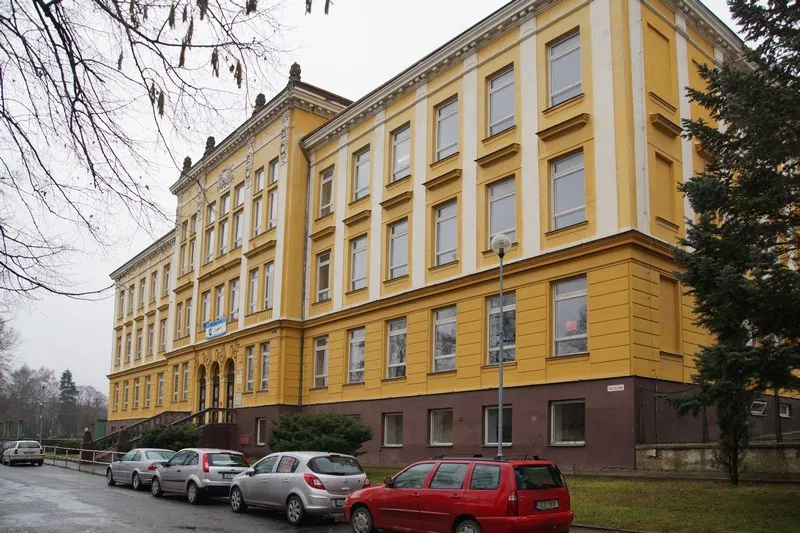 Gymnázium v&nbsp;Jevíčku a&nbsp;průmyslová škola v&nbsp;Letohradě mají nové ředitele