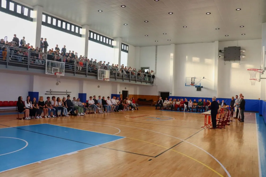 Sportovní gymnázium ocenilo své nejlepší sportovce a&nbsp;žáky