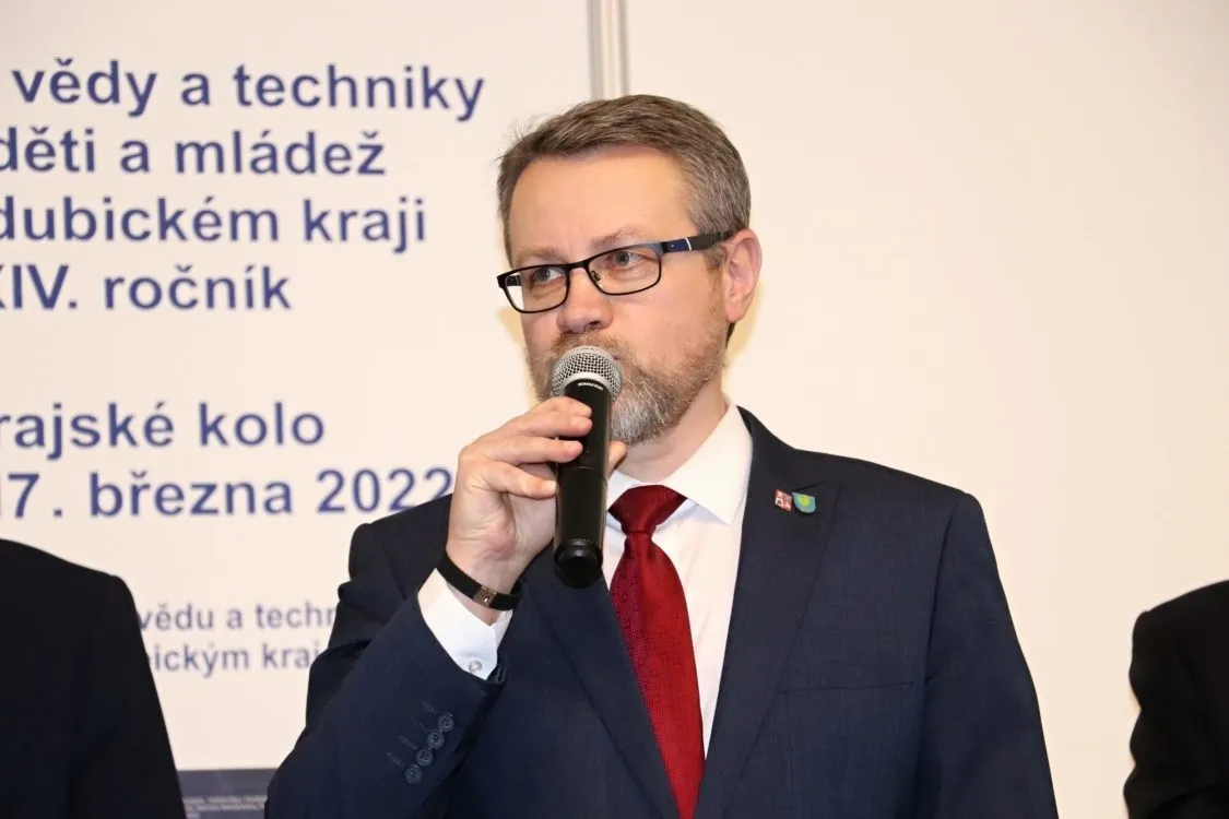 Zaostřeno na… krajské školství s&nbsp;radním Josefem Kozlem