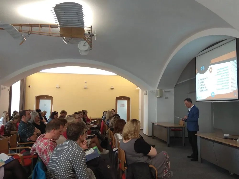 Sdílení škol podporujících nadání na minikonferenci v&nbsp;Pardubicích