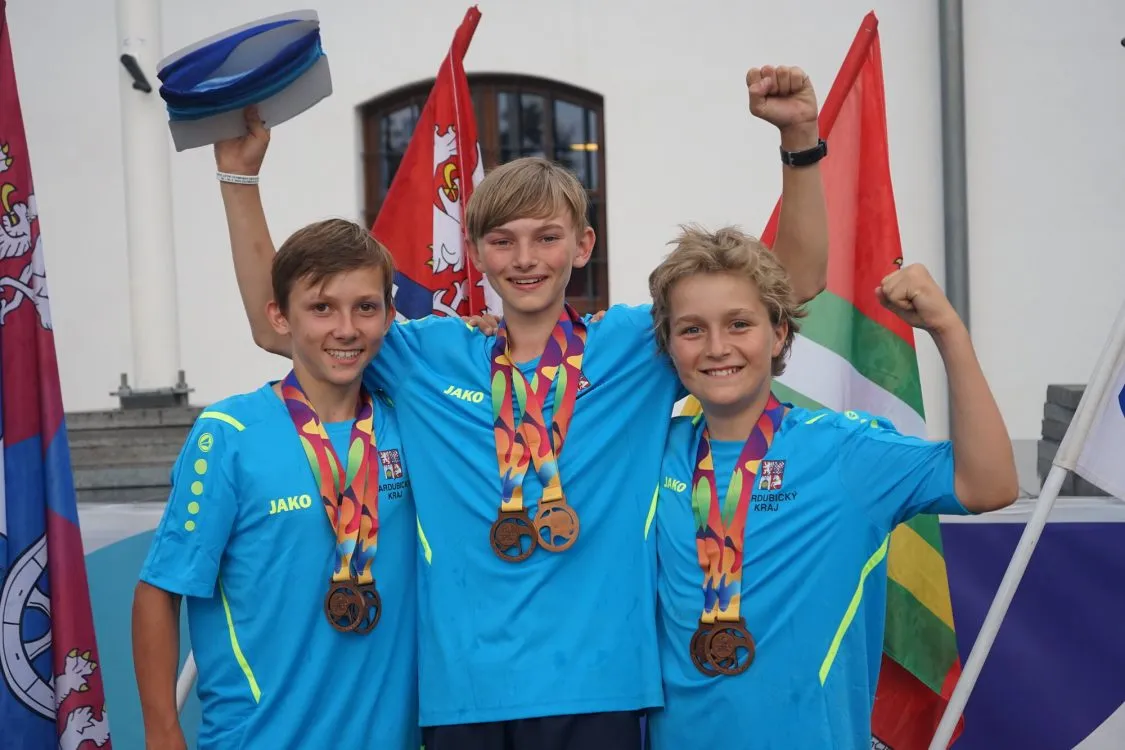 Sbírku medailí pro Pardubický kraj rozšířili sportovci na suchu i&nbsp;ve vodě
