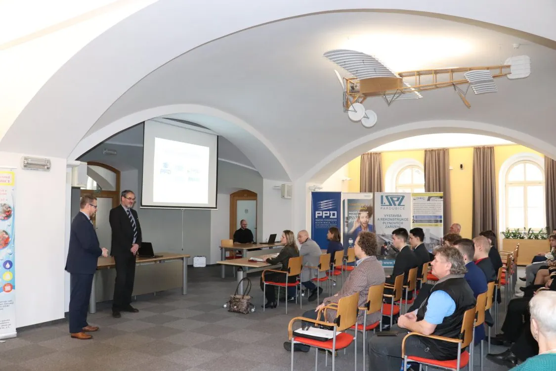 Žákovské projekty zaměřené na úspory energií a&nbsp;snižování emisí jsou potřebné víc než kdy dříve