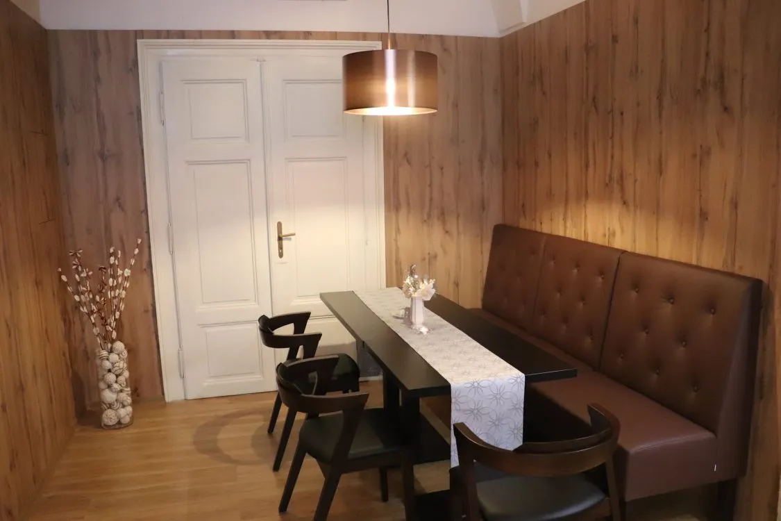 I&nbsp;tak může vypadat školní jídelna. Na gastronomické škole v&nbsp;Žamberku připomíná moderní restauraci