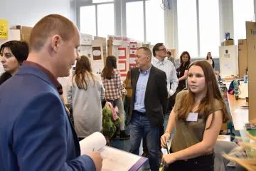 amavet19-04