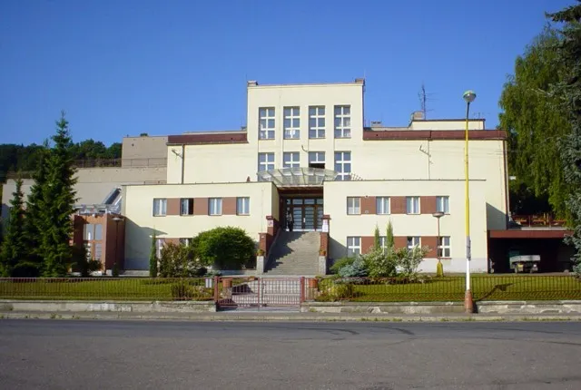 Kraj na průmyslové škole v&nbsp;Letohradě vylepší dílny i&nbsp;jídelnu