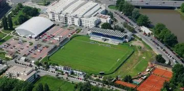 letni_stadion_pardubice_stav2017