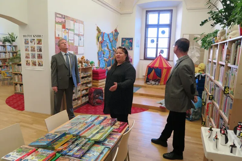 Ředitelkou Krajské knihovny bude i&nbsp;nadále Radomíra Kodetová