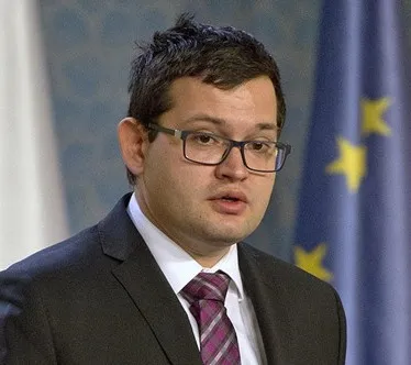 Nový ministr Chvojka má za cíl „udržet“ ve škole, co nejvíce dětí ze sociálně vyloučených lokalit