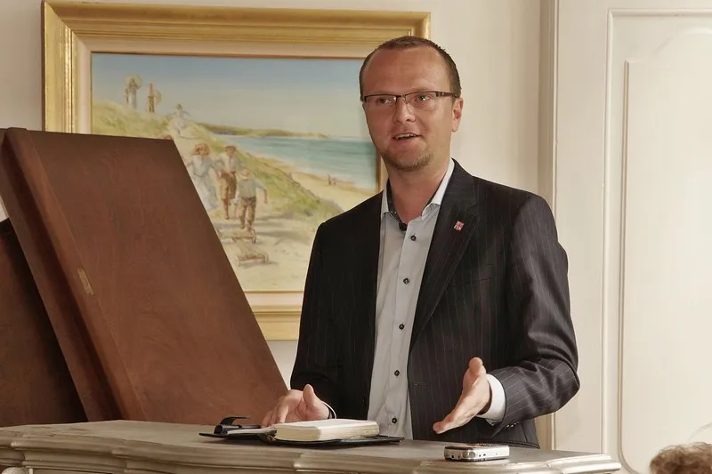 Hejtman Netolický: Kraj využívá prvků duálního systému, potřebuje však partnery na straně firem