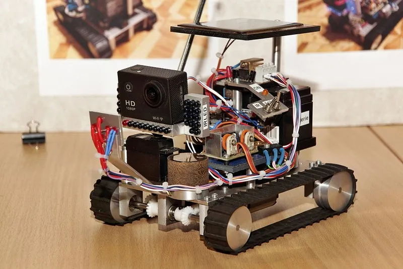 Studenti z&nbsp;Mýta vyhráli. Jejich robot sfoukl v&nbsp;USA svíčku nejdříve