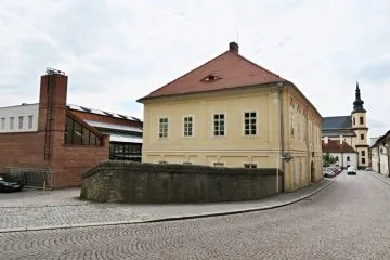 Fakulta1