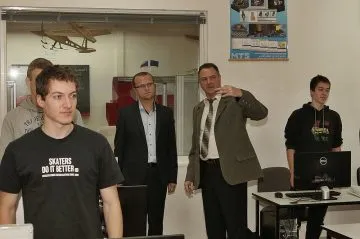 SPS_Chrudim_V_ucebne_CNC_stroju