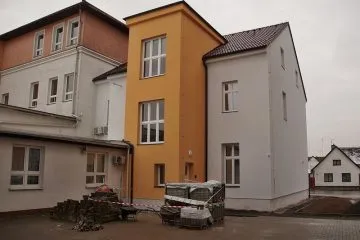 24_____a_pohled_zezadu1